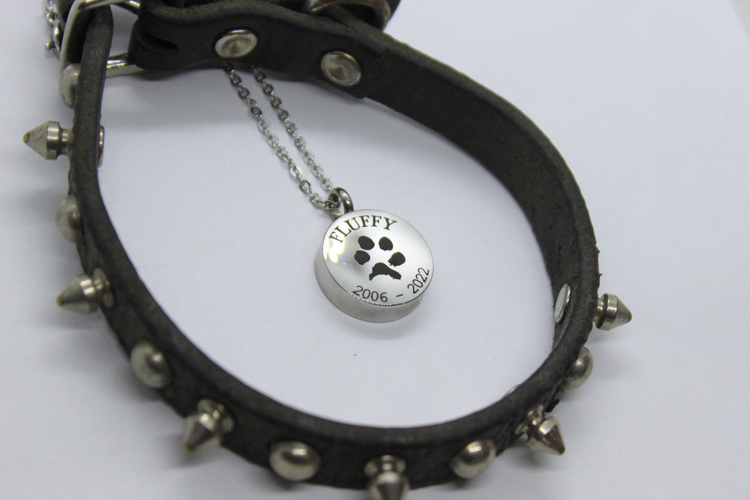 Circle Urn Pendant