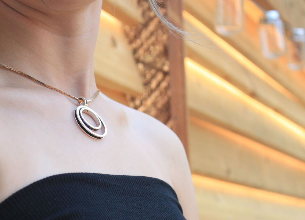 horse hair necklace, horse hair jewelry, horse hair keepsake