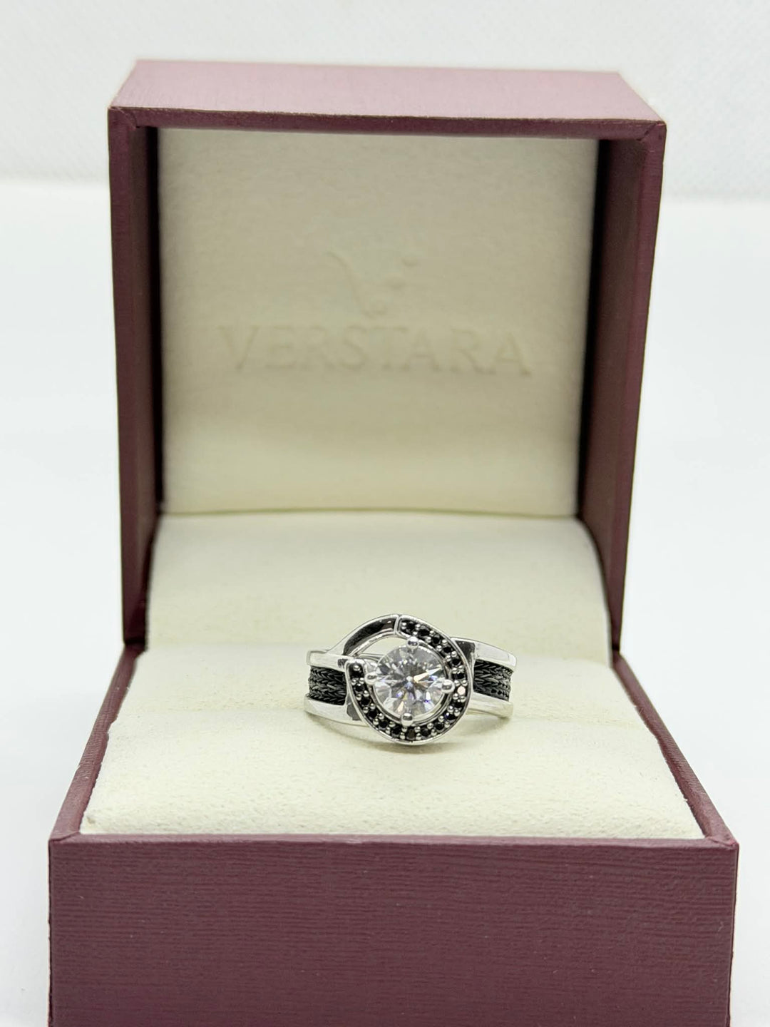 Horseshoe Ring
