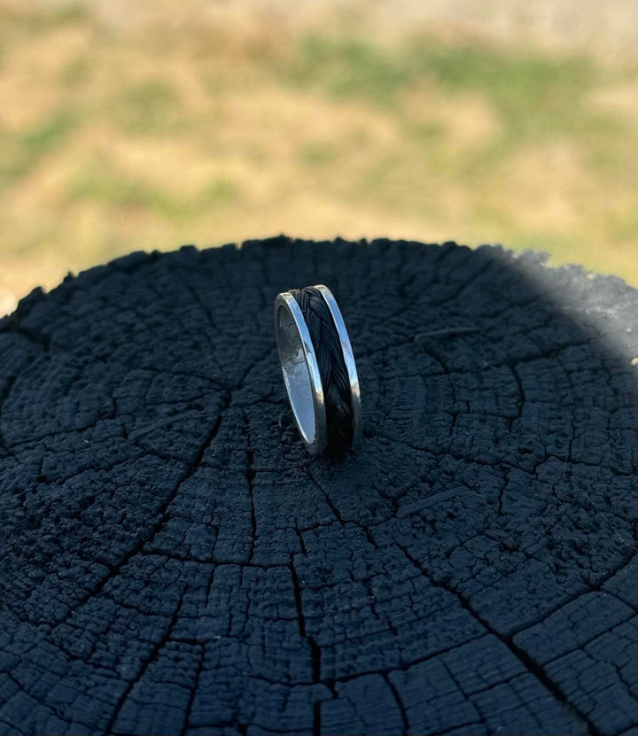 Artisan horse hair ring from the Verstara Studio collection in sterling silver