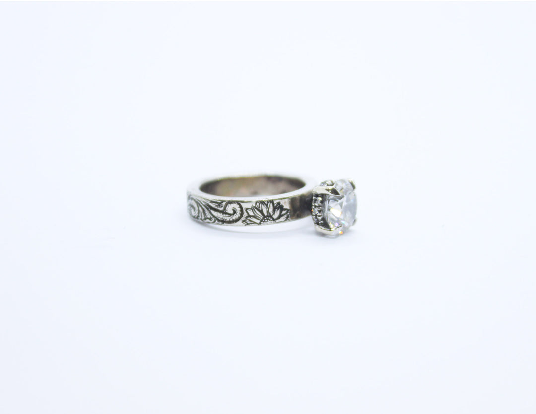 Sanora Solitaire Ring