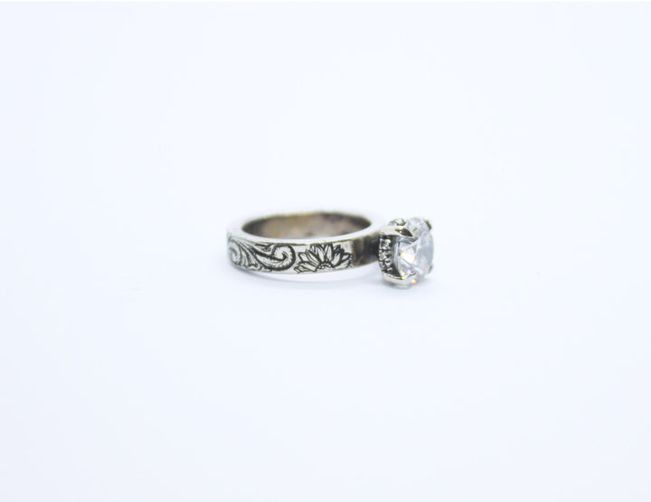 Sanora Solitaire Ring