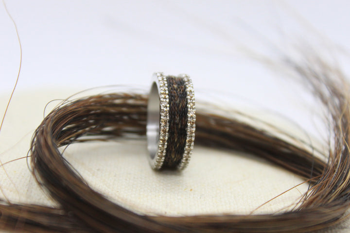 Custom horse hair ring, horsehair jewelry, horse hair bracelets, memorial ring, horsehair ring, horse hair ring, gold horsehair ring, horse keepsake