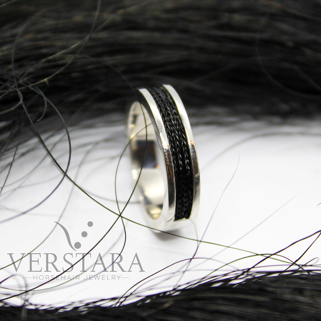 horse hair ring canada, horse hair ring, custom horsehair ring, horsehair jewelry canada, custom horse hair jewelry